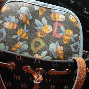 Dooney & Bourke Vintage Rainbow Edition Y2k Bee print On Back of pocket.NO VINYL